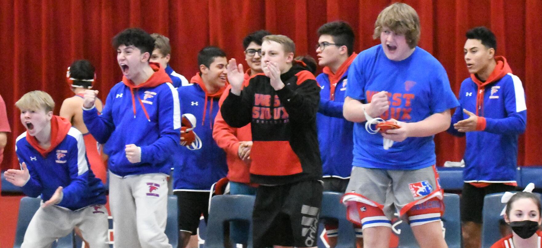 Cervantez gets crowd going
